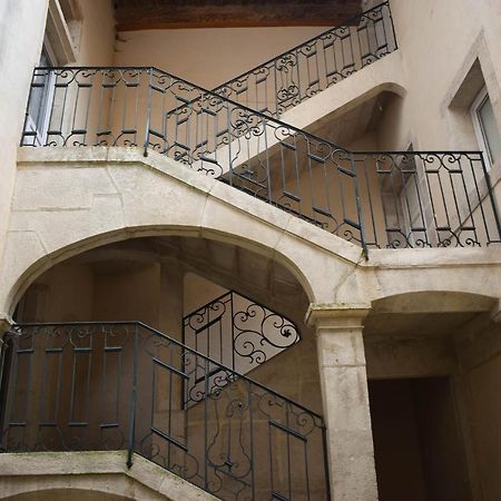 Appartement Classe "La Tour" Dole Bagian luar foto