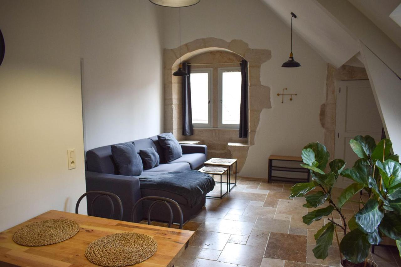 Appartement Classe "La Tour" Dole Bagian luar foto